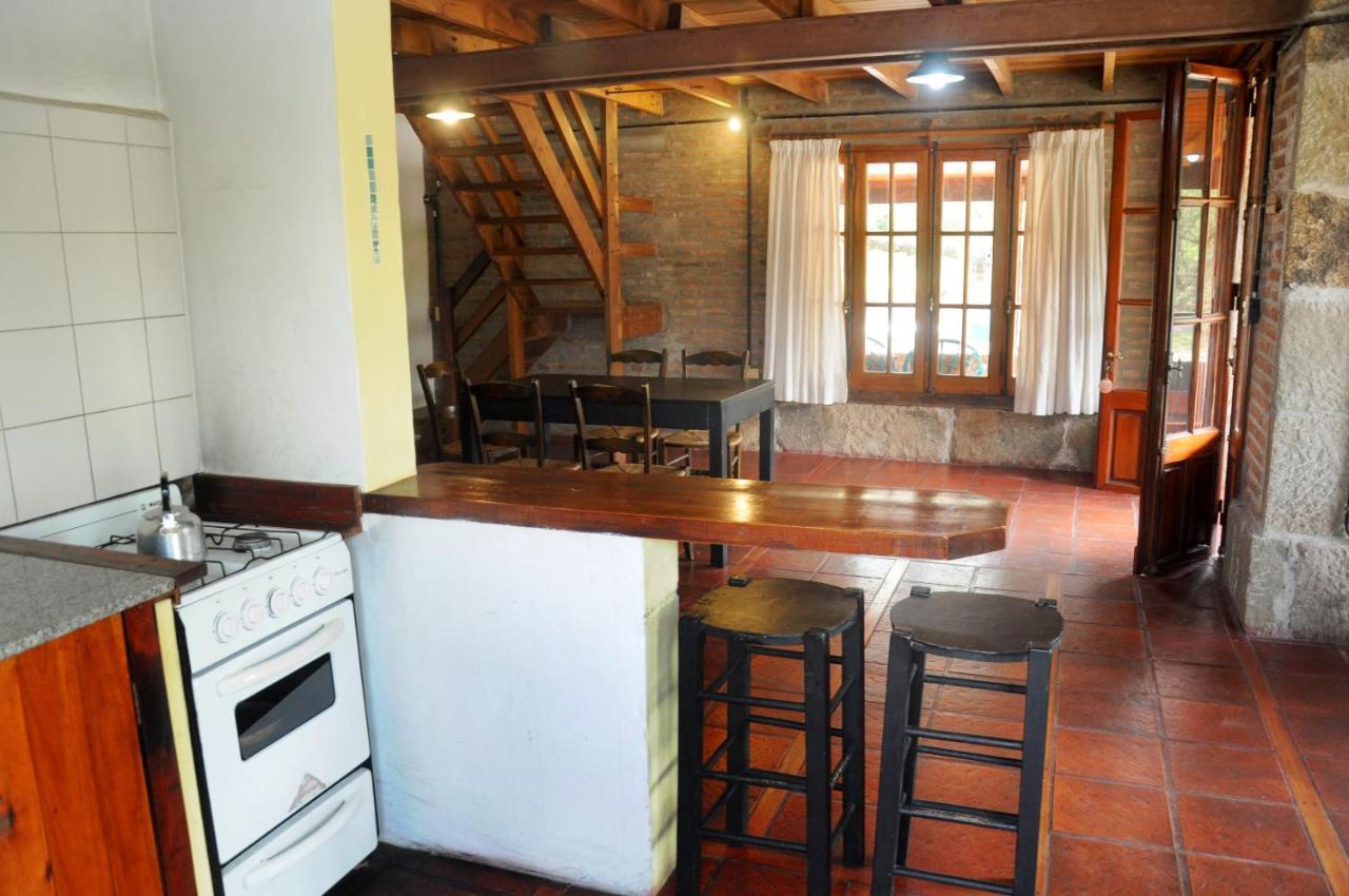LA TOMA Complejo de Montaña - Cabañas y Habitaciones en Hosteria Mina Clavero Exterior foto