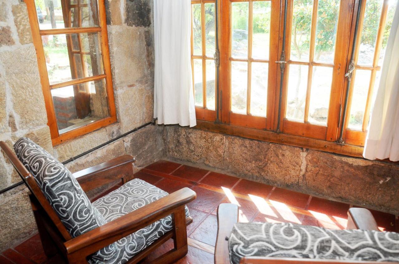 LA TOMA Complejo de Montaña - Cabañas y Habitaciones en Hosteria Mina Clavero Exterior foto