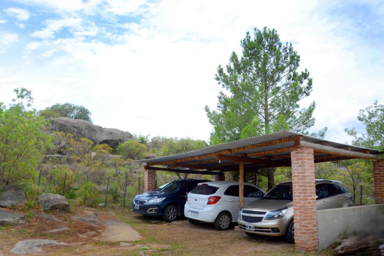 LA TOMA Complejo de Montaña - Cabañas y Habitaciones en Hosteria Mina Clavero Exterior foto