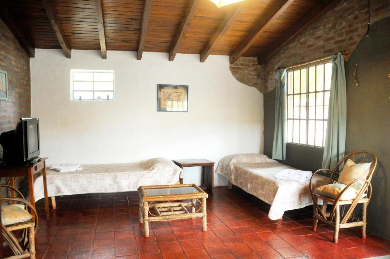 LA TOMA Complejo de Montaña - Cabañas y Habitaciones en Hosteria Mina Clavero Exterior foto