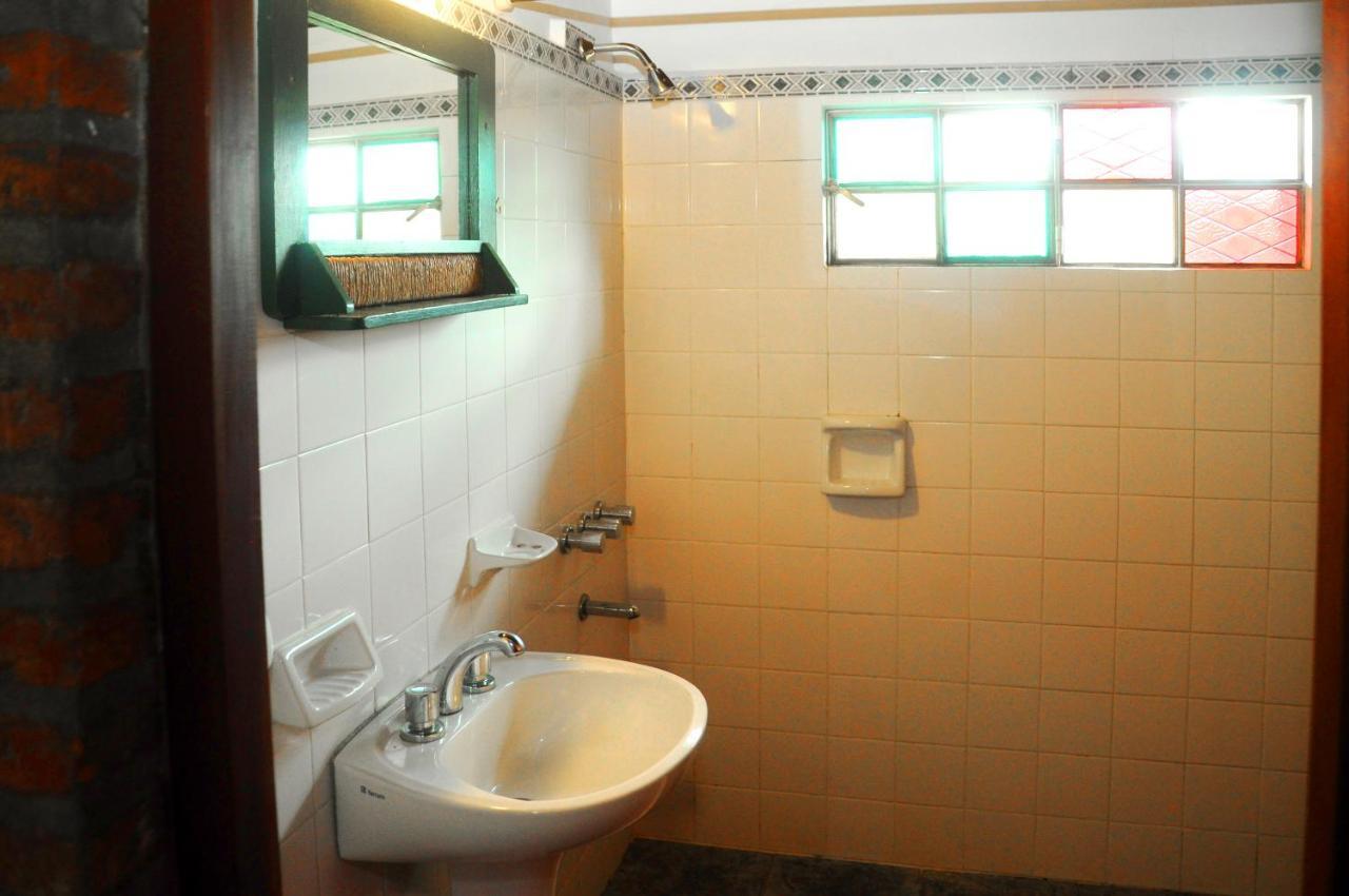 LA TOMA Complejo de Montaña - Cabañas y Habitaciones en Hosteria Mina Clavero Exterior foto