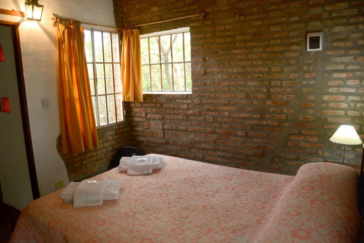 LA TOMA Complejo de Montaña - Cabañas y Habitaciones en Hosteria Mina Clavero Exterior foto
